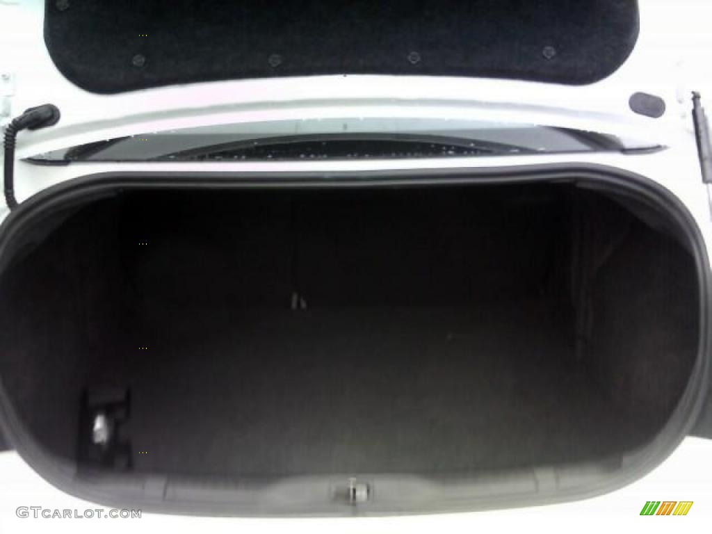 2010 Sentra 2.0 SR - Aspen White / Beige photo #14