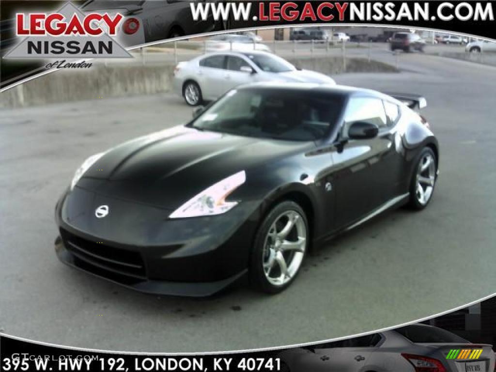 2010 370Z NISMO Coupe - Magnetic Black / NISMO Black/Red Cloth photo #1