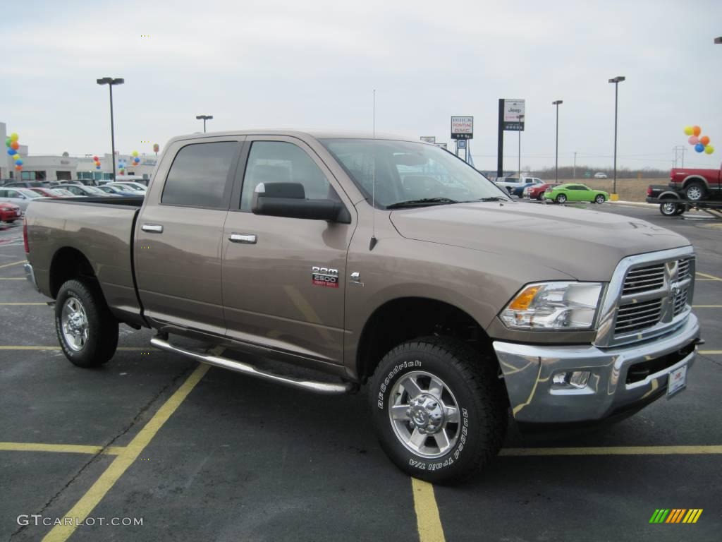 2010 Ram 2500 Big Horn Edition Crew Cab 4x4 - Austin Tan Pearl / Light Pebble Beige/Bark Brown photo #1