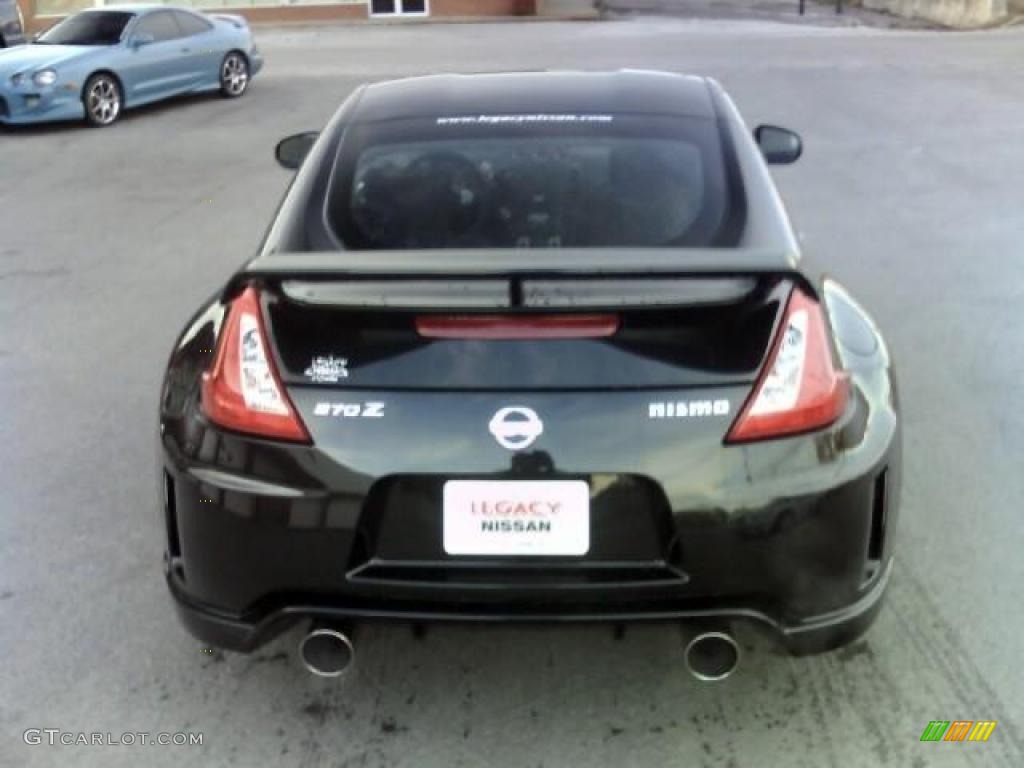 2010 370Z NISMO Coupe - Magnetic Black / NISMO Black/Red Cloth photo #6