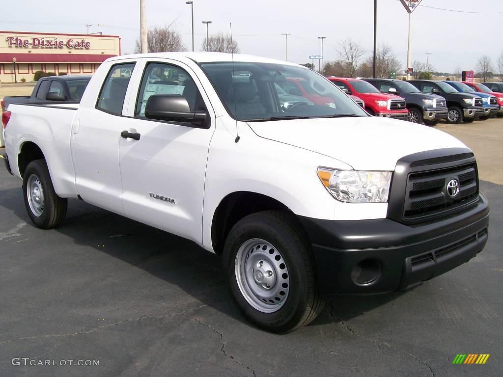 Super White Toyota Tundra