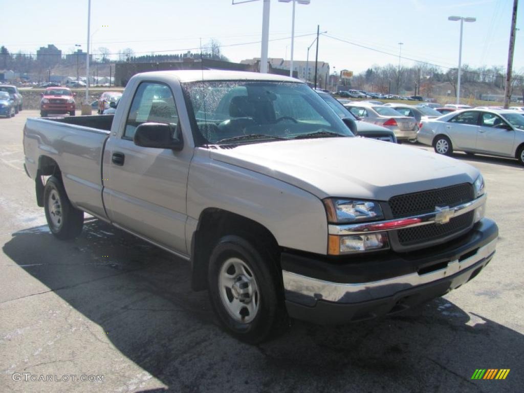 2004 Silverado 1500 Regular Cab 4x4 - Silver Birch Metallic / Dark Charcoal photo #7