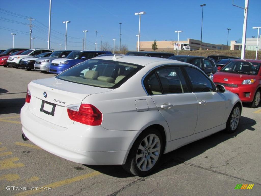 2006 3 Series 330xi Sedan - Alpine White / Beige photo #7