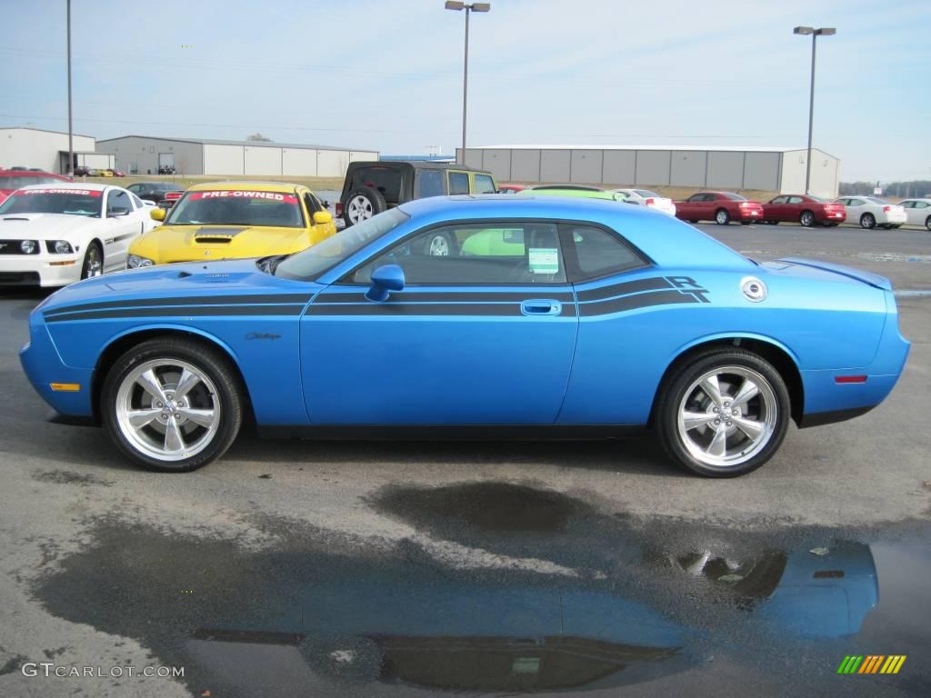 2010 Challenger R/T Classic - B5 Blue Pearlcoat / Dark Slate Gray photo #2