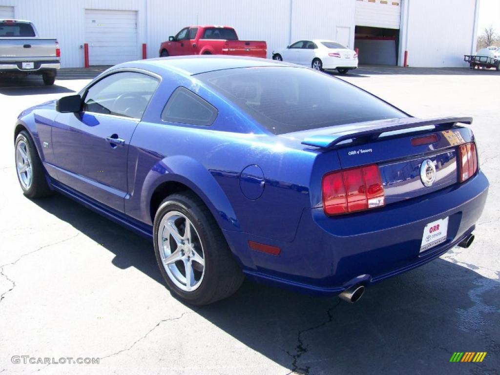 2005 Mustang GT Premium Coupe - Windveil Blue Metallic / Dark Charcoal photo #3