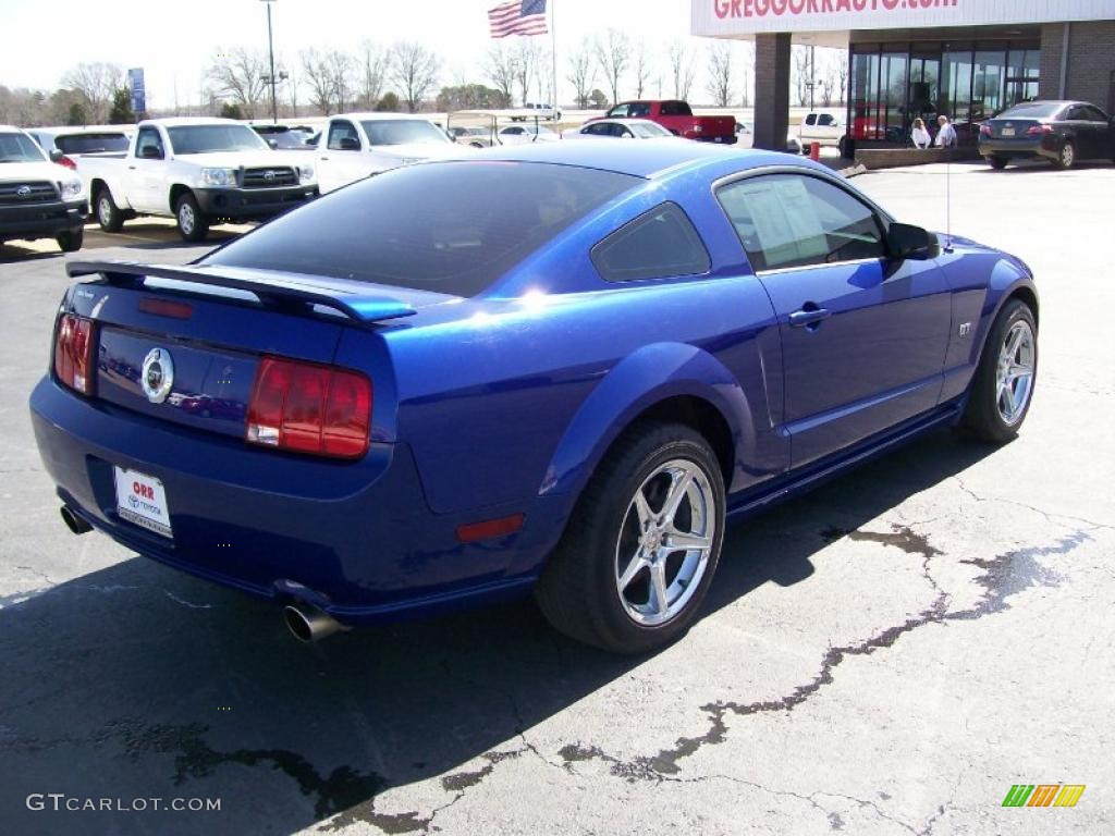 2005 Mustang GT Premium Coupe - Windveil Blue Metallic / Dark Charcoal photo #4