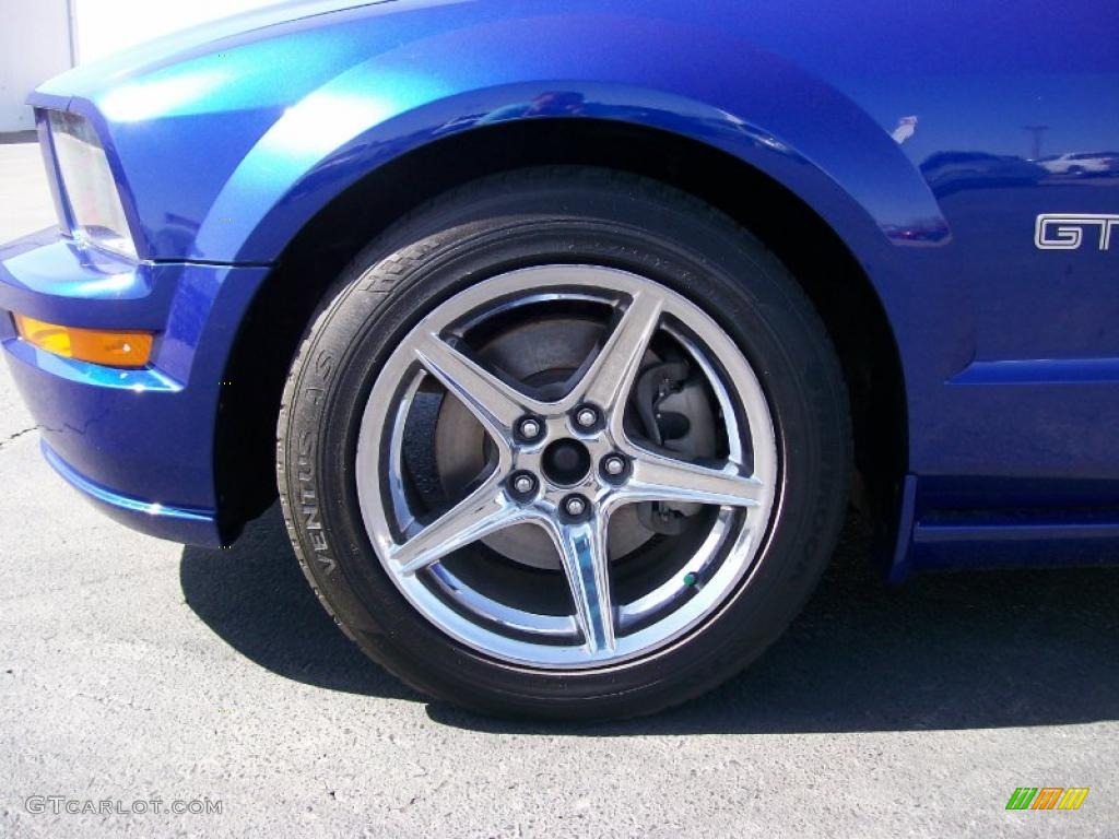 2005 Mustang GT Premium Coupe - Windveil Blue Metallic / Dark Charcoal photo #11