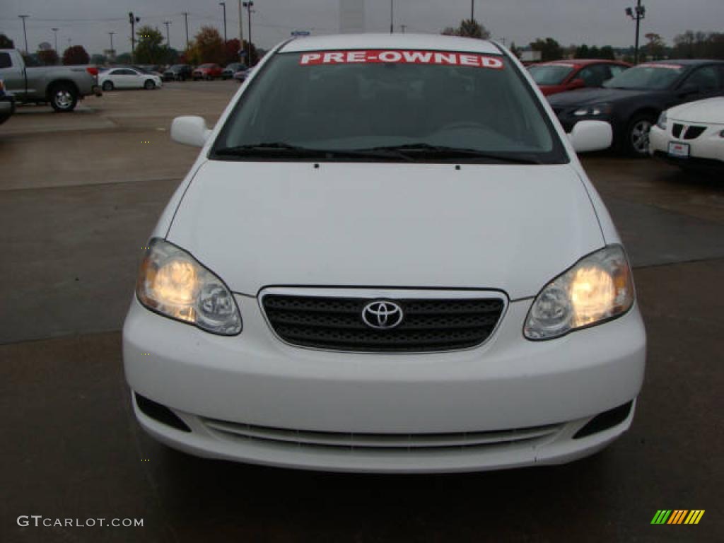 2006 Corolla LE - Super White / Stone photo #5
