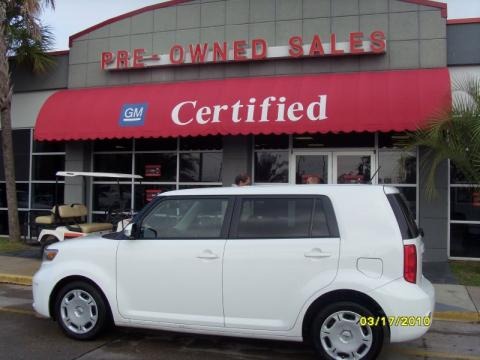 Scion Xb 2009 White. 2009 Super White Scion xB