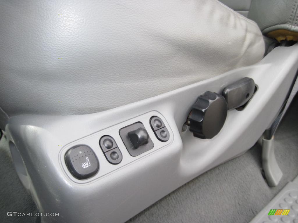 2003 F350 Super Duty Lariat Crew Cab 4x4 Dually - Sonic Blue Metallic / Medium Flint photo #22