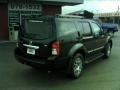Super Black - Pathfinder LE 4x4 Photo No. 5