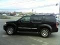 Super Black - Pathfinder LE 4x4 Photo No. 9