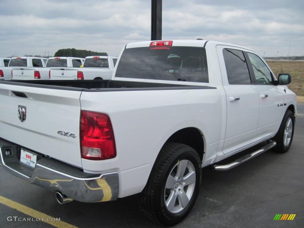 2010 Ram 1500 Big Horn Crew Cab 4x4 - Stone White / Light Pebble Beige/Bark Brown photo #4