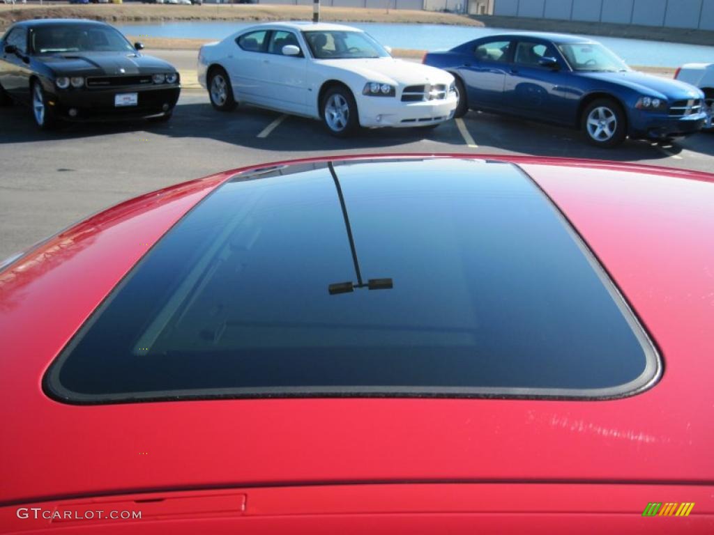2006 3 Series 330i Sedan - Electric Red / Black photo #9