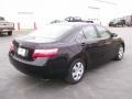 Black - Camry LE Photo No. 4
