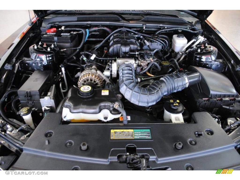 2007 Mustang V6 Premium Coupe - Black / Dark Charcoal photo #23