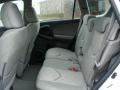 Super White - RAV4 4WD Photo No. 6