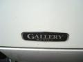 Super White - Camry LE Photo No. 23