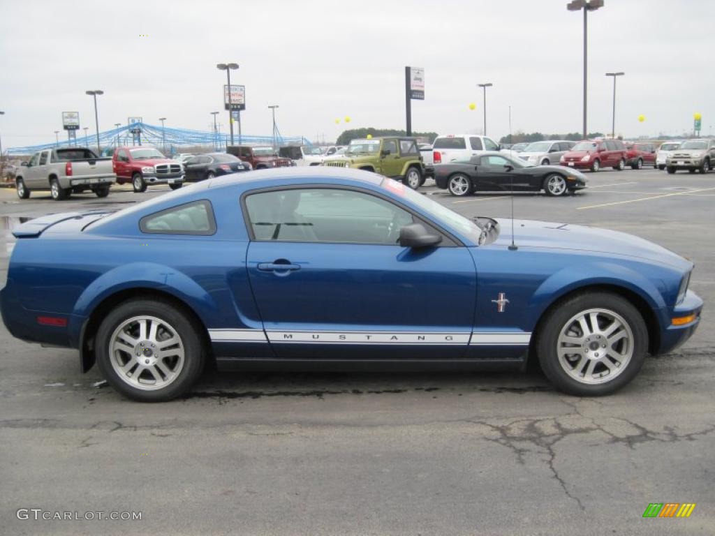 2008 Mustang V6 Deluxe Coupe - Vista Blue Metallic / Light Graphite photo #6