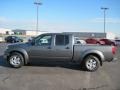 2008 Storm Grey Nissan Frontier SE Crew Cab 4x4  photo #3