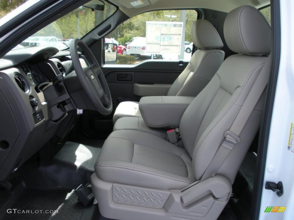 2010 F150 XL Regular Cab - Oxford White / Tan photo #5