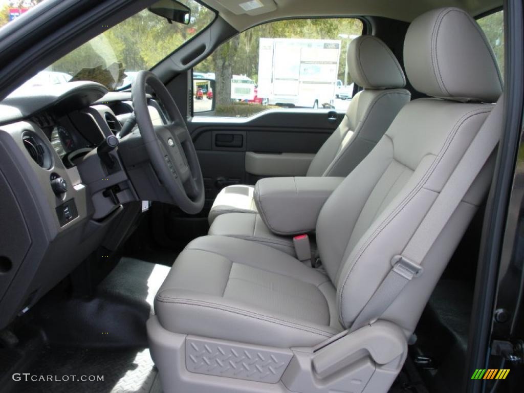2010 F150 XL Regular Cab - Tuxedo Black / Tan photo #5