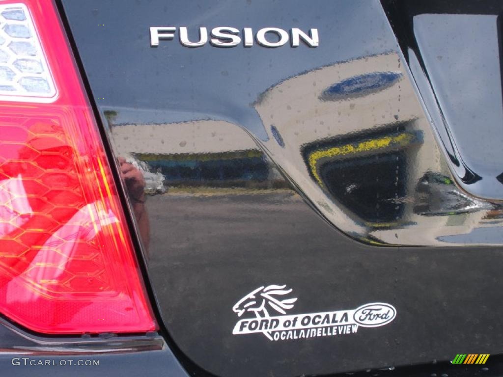 2010 Fusion Hybrid - Tuxedo Black Metallic / Medium Light Stone photo #4