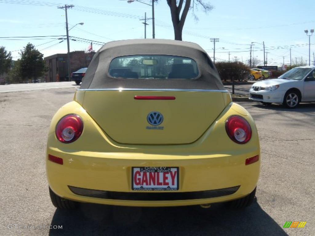 2008 New Beetle SE Convertible - Sunflower Yellow / Black photo #4