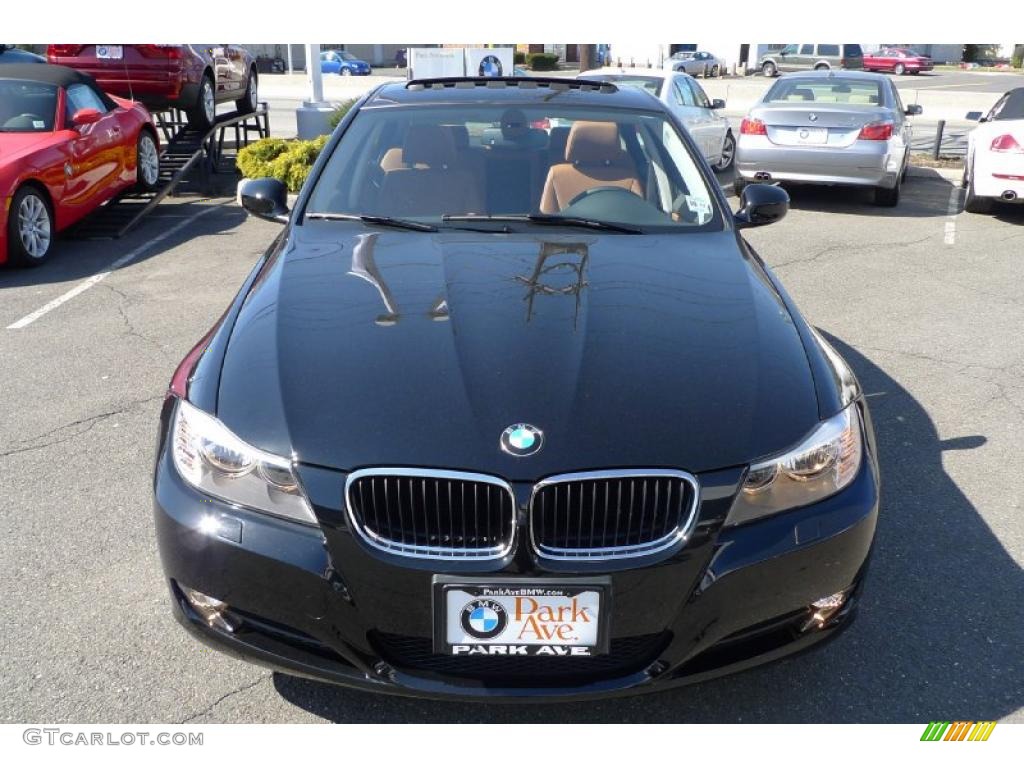 2010 3 Series 328i xDrive Sedan - Jet Black / Saddle Brown Dakota Leather photo #13