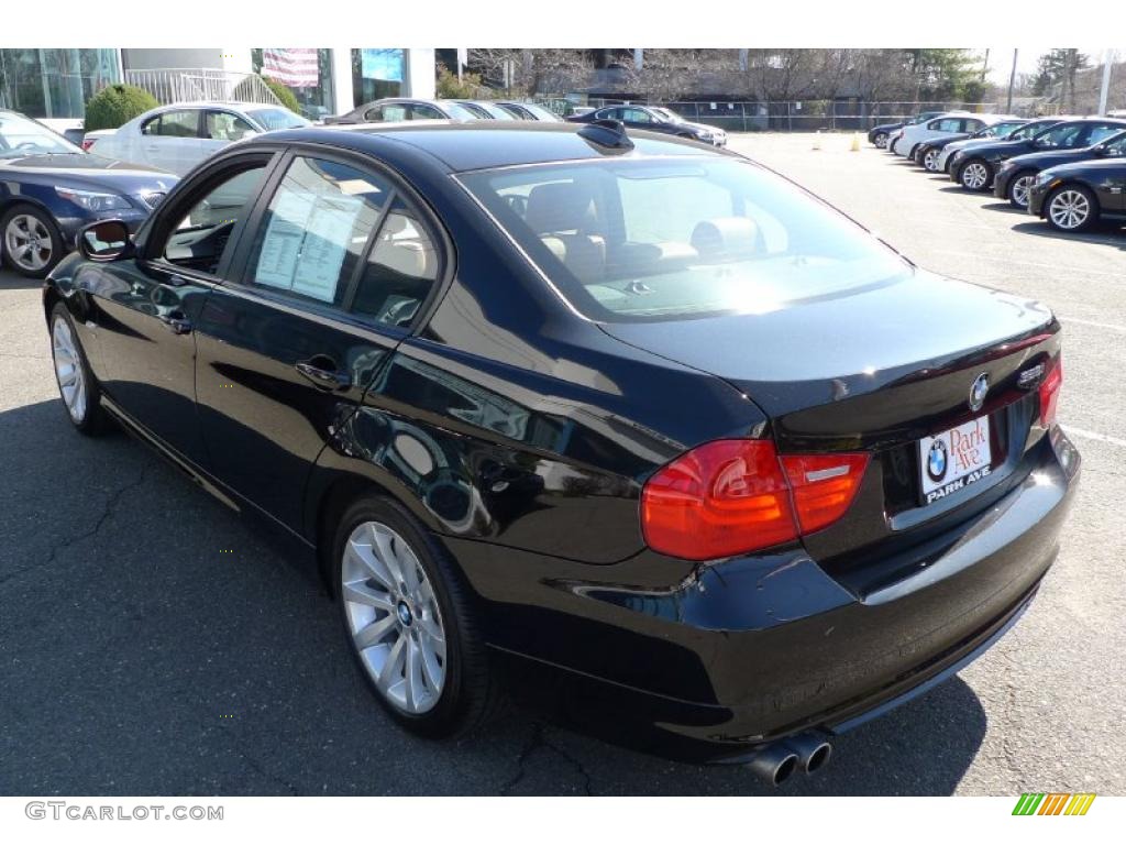 2010 3 Series 328i xDrive Sedan - Jet Black / Saddle Brown Dakota Leather photo #18