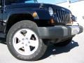 Black - Wrangler Unlimited Sahara 4x4 Photo No. 2