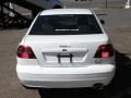 White - S40 1.9T Photo No. 5