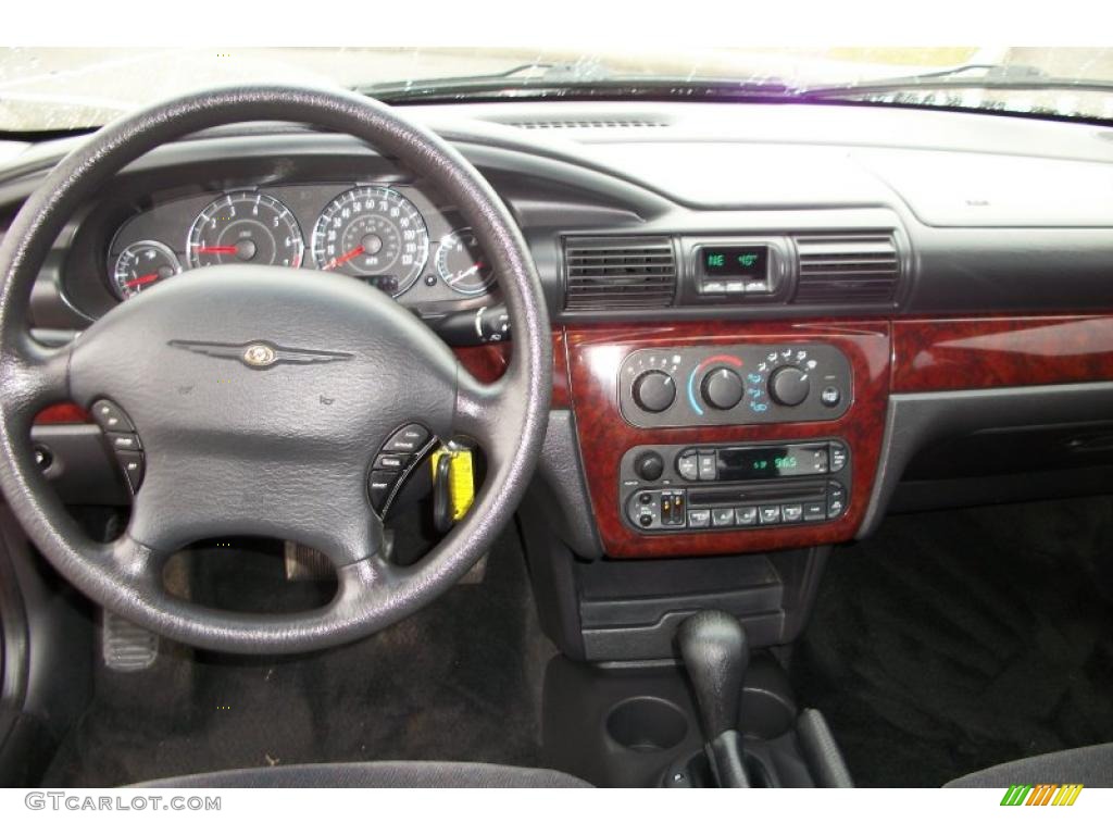 2001 Sebring LX Sedan - Inferno Red Tinted Pearlcoat / Dark Slate Gray photo #13