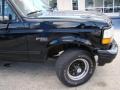 Black - F150 XLT Regular Cab 4x4 Photo No. 30