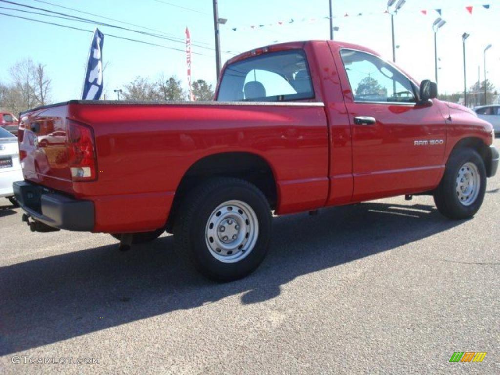 2005 Ram 1500 ST Regular Cab - Flame Red / Taupe photo #5