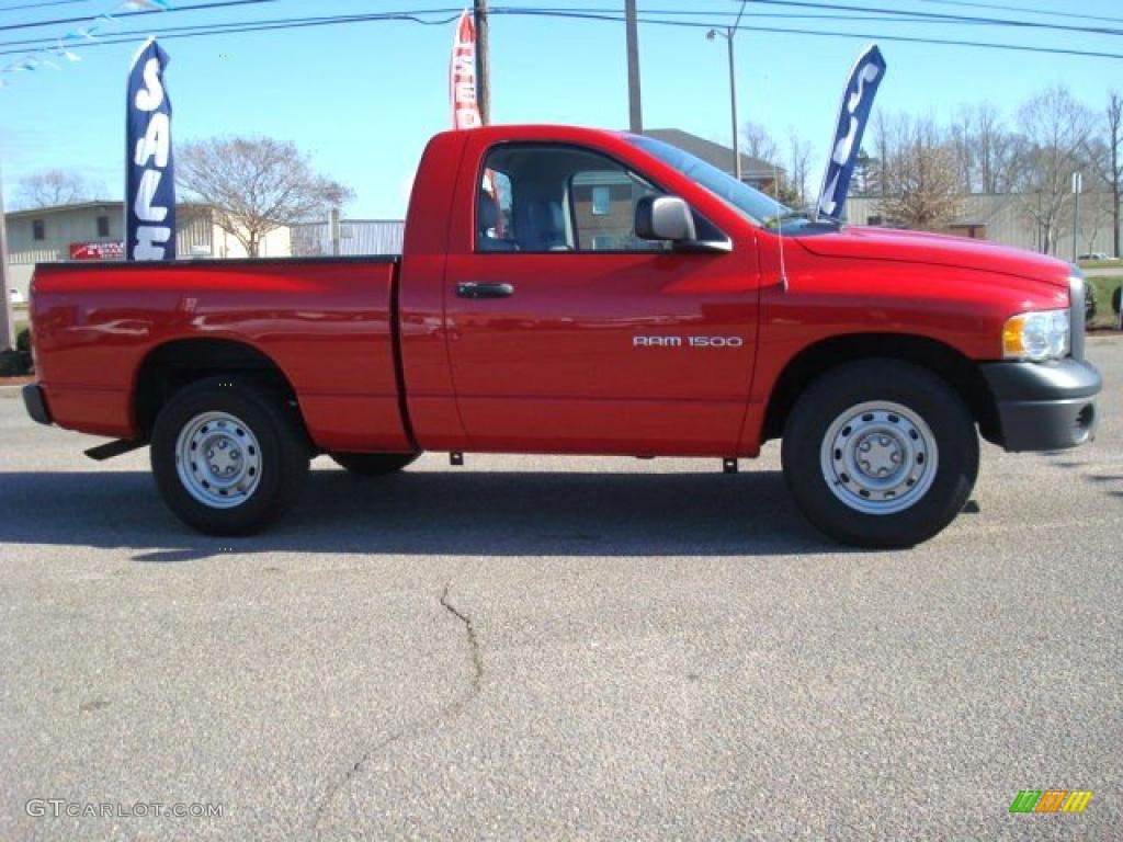 2005 Ram 1500 ST Regular Cab - Flame Red / Taupe photo #6