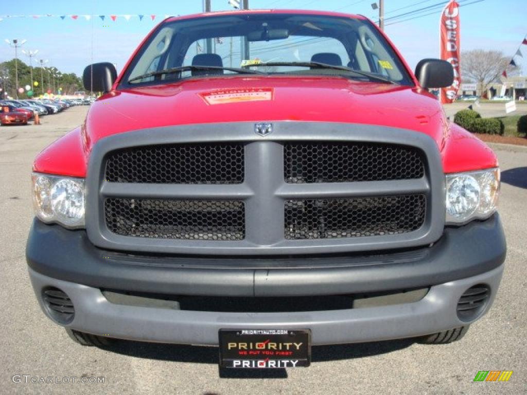 2005 Ram 1500 ST Regular Cab - Flame Red / Taupe photo #8