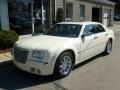 2005 Cool Vanilla Chrysler 300 C HEMI  photo #1