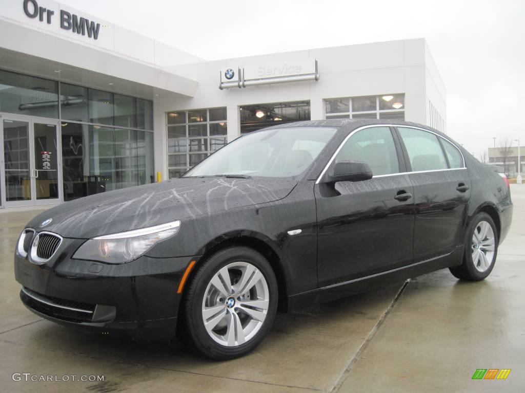 2010 5 Series 528i Sedan - Jet Black / Cream Beige photo #1