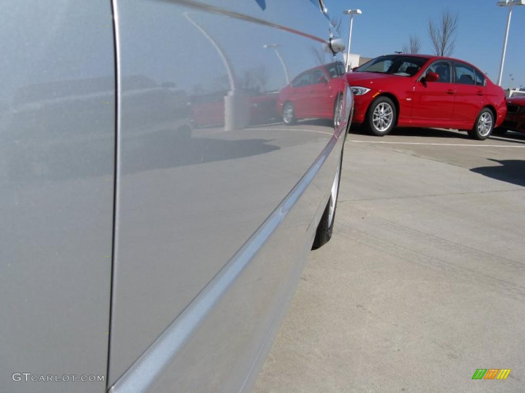 2004 3 Series 325i Coupe - Titanium Silver Metallic / Black photo #10