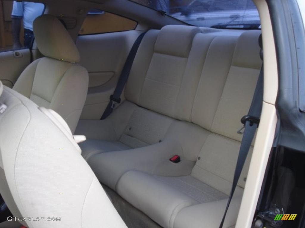 2006 Mustang V6 Premium Coupe - Black / Light Parchment photo #10