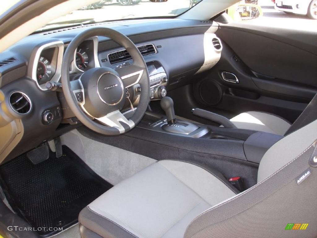 2010 Camaro LT Coupe - Rally Yellow / Black photo #10
