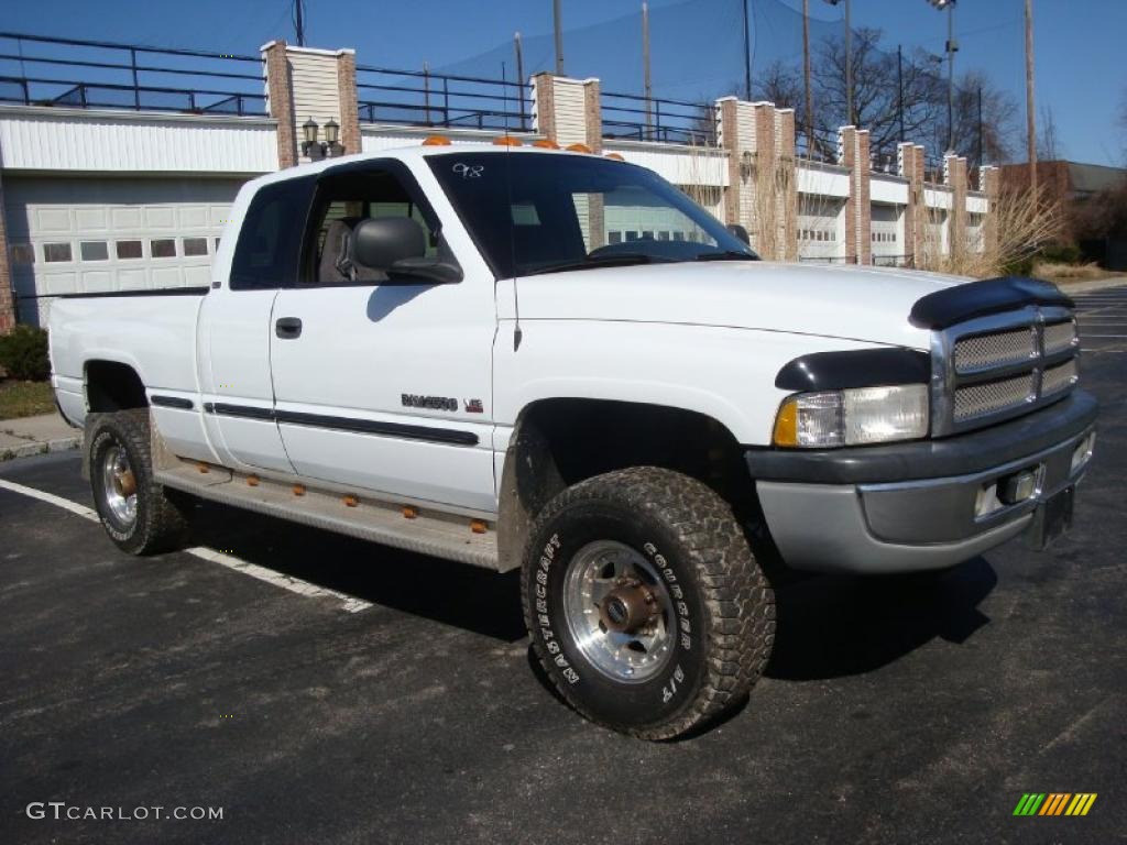 1999 Bright White Dodge Ram 2500 ST Extended Cab 4x4 27169779 Photo 8