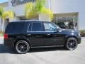 Black - Navigator Luxury 4x4 Photo No. 8