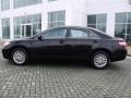 Black - Camry LE Photo No. 2