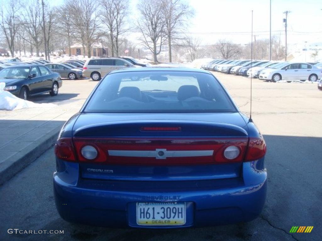 2003 Cavalier Coupe - Arrival Blue Metallic / Graphite Gray photo #3