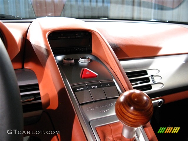 2005 Porsche Carrera GT Standard Carrera GT Model Controls Photo #272642