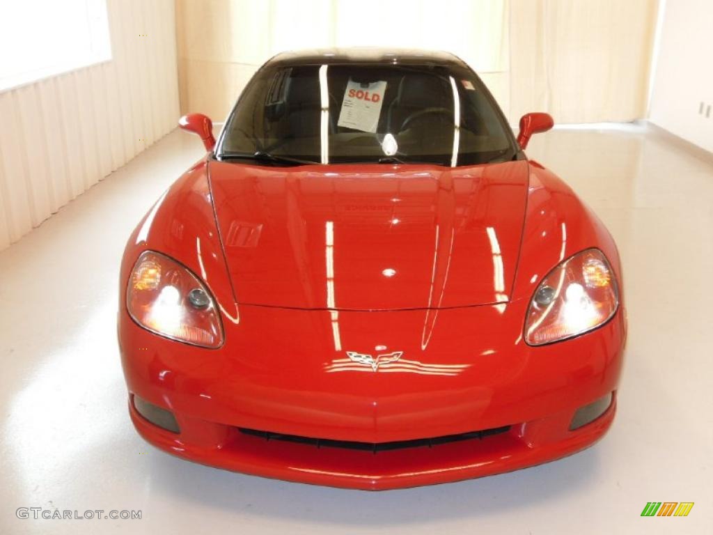 2006 Corvette Coupe - Victory Red / Ebony Black photo #7