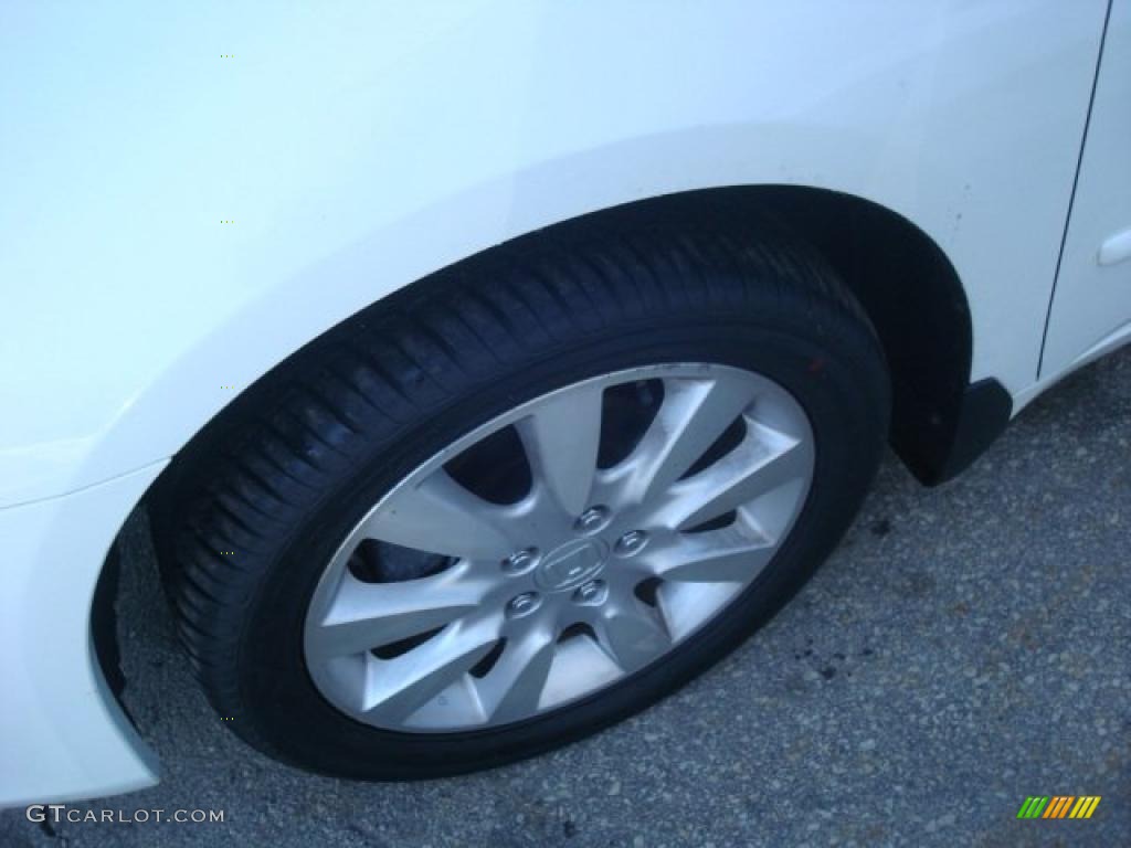 2006 Accord EX-L V6 Sedan - Taffeta White / Ivory photo #7