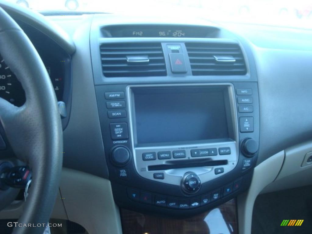 2006 Accord EX-L V6 Sedan - Taffeta White / Ivory photo #13